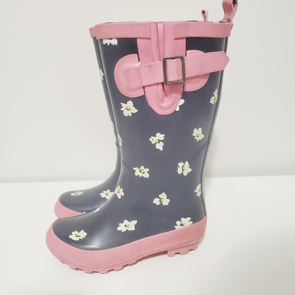 3/$10 KIDS Girl Boots 11 - Picture 2 of 6